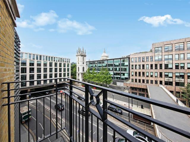 Globe View, High Timber Street EC4V, 1 bed flat to rent, £2,500 pcm | PrimeLocation