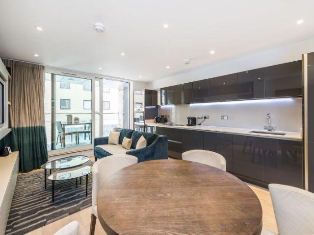 Globe View House, London SE1 2 bed apartment to rent £3,501 pcm £808 pw