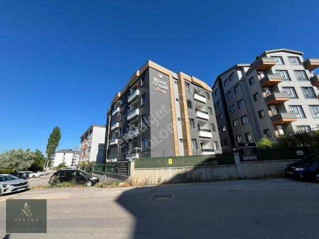 Globus'dan Havuzlu Site İçerisinde Ferah 2+1 Kiralık Daire