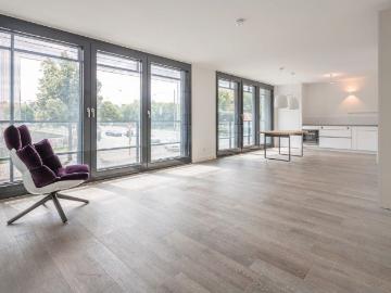 Glockenbachsuiten! Luxuriöse, teilmöblierte 3 Zimmer WHG mit sensationellen Isarblick!