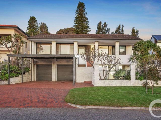 Glorious Ocean Views | Backing Onto Parkland