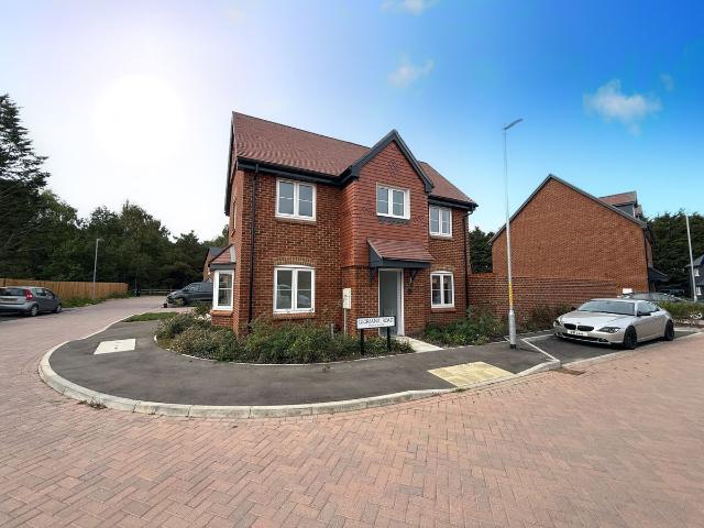 Gloriana Road, Maidstone ME17, 3 bed semi detached house to rent, £1,850 pcm | PrimeLocation