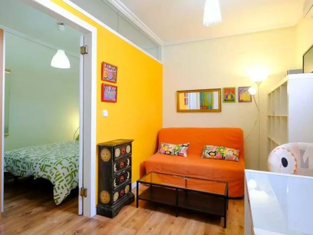 Glorieta de Bilbao, Madrid, Community of Madrid 28004