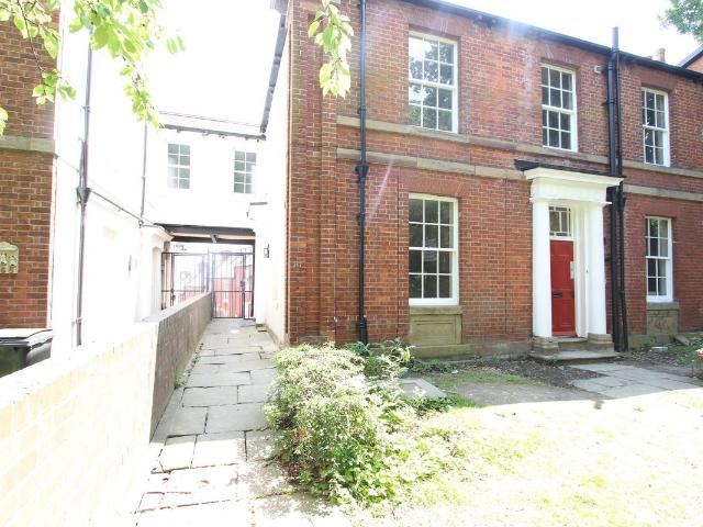 Glossop Road, Sheffield S10, 4 bed terraced house to rent, £1,500 pcm | PrimeLocation