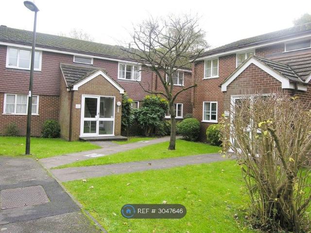 Gladbeck Way, Enfield EN2, 1 bed flat to rent, £1,395 pcm | PrimeLocation