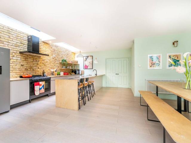 Gladding Road E12, Manor Park, London, 3 bed property to rent, £4,500 pcm | PrimeLocation