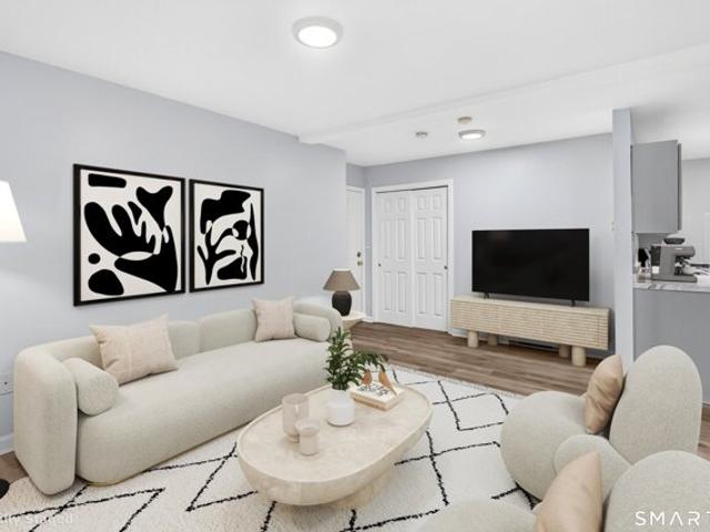 Glade St Unit A, West Haven, Condo For Sale