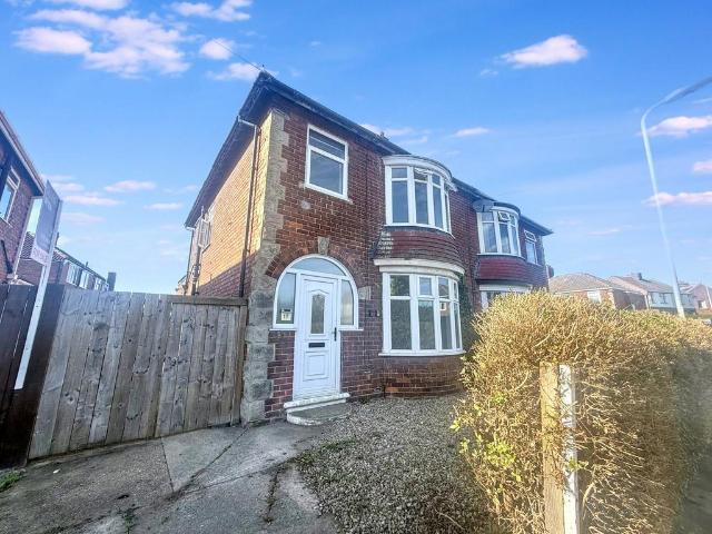 Gladesfield Road, Norton. 3 bed semi detached house to rent £795 pcm £183 pw