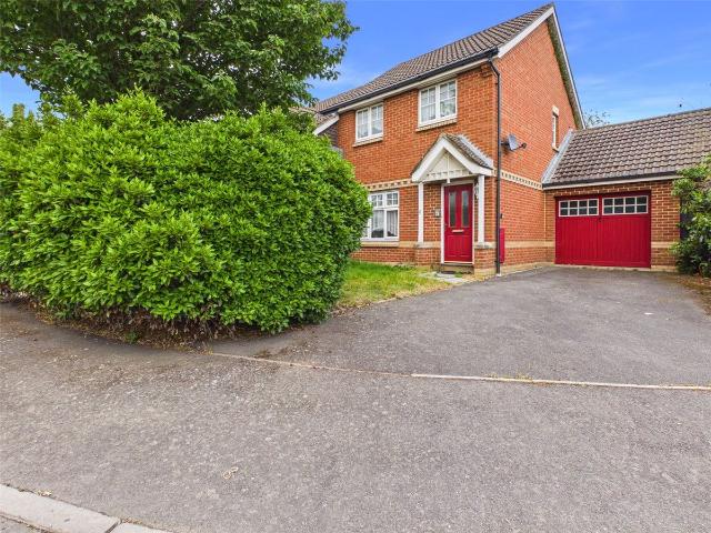 Gladstone Gardens, Hounslow TW3, 3 bed end terrace house to rent, £2,450 pcm | PrimeLocation