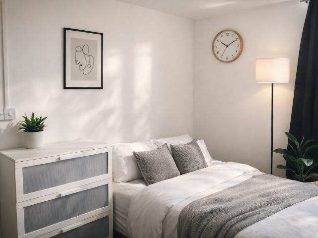 Gladstone, Dudley DY1, Studio to rent, £650 pcm | PrimeLocation