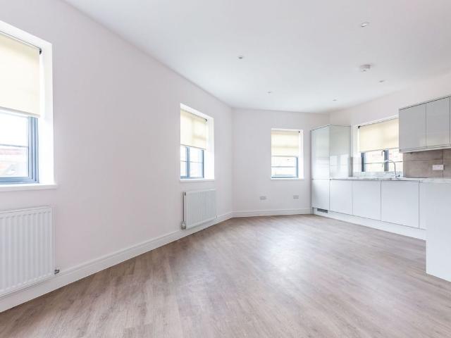 Gladstone House N22, Wood Green, London, 1 bed flat to rent, £1,800 pcm | PrimeLocation