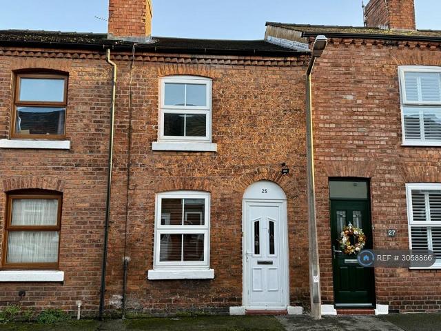 Gladstone Street, Northwich, CW8 2 bed terraced house to rent £875 pcm £202 pw