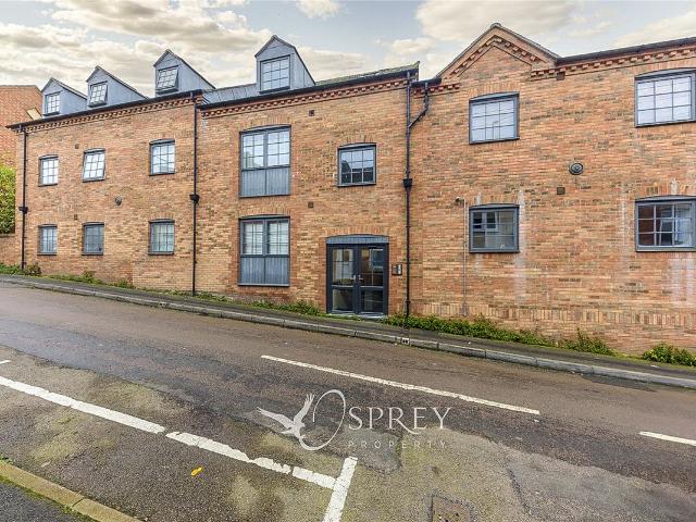 Gladstone Street, Rothwell NN14, 2 bed flat to rent, £795 pcm | PrimeLocation