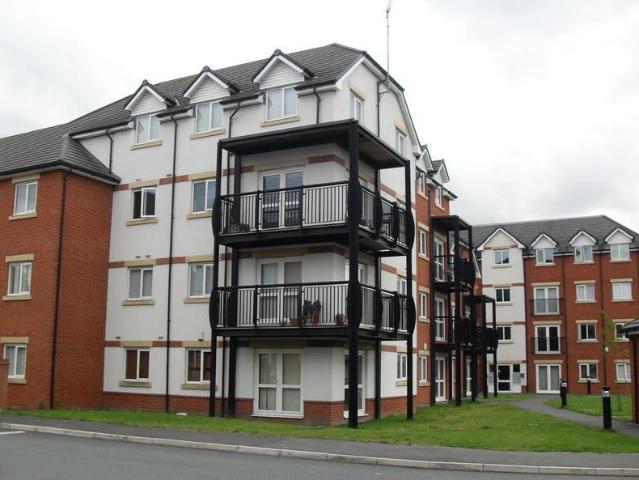 Gladstone Street, Warrington WA2, 1 bed flat to rent, £850 pcm | PrimeLocation