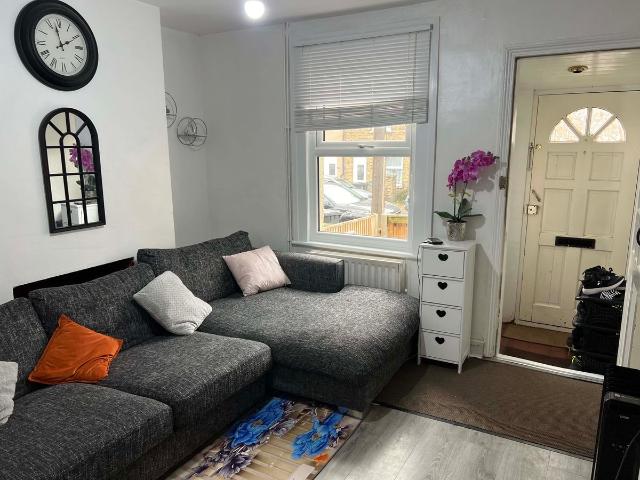 Gladstone Road, Dartford DA1, 2 bed terraced house to rent, £1,800 pcm | PrimeLocation