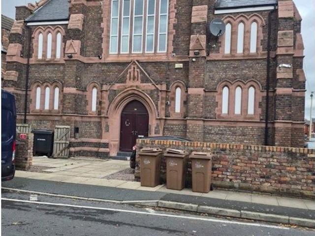 Gladstone Road, Liverpool L21, 2 bed flat to rent, £750 pcm | PrimeLocation