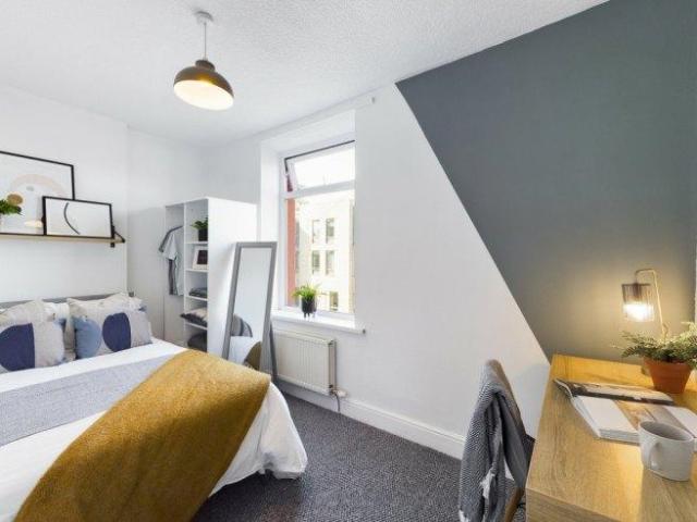 Gladstone Terrace 5 bed house share to rent £2,900 pcm £669 pw
