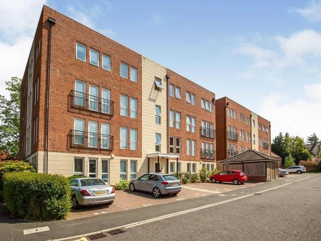 Glaisdale Court, Darlington DL3, 2 bed flat to rent, £770 pcm | PrimeLocation