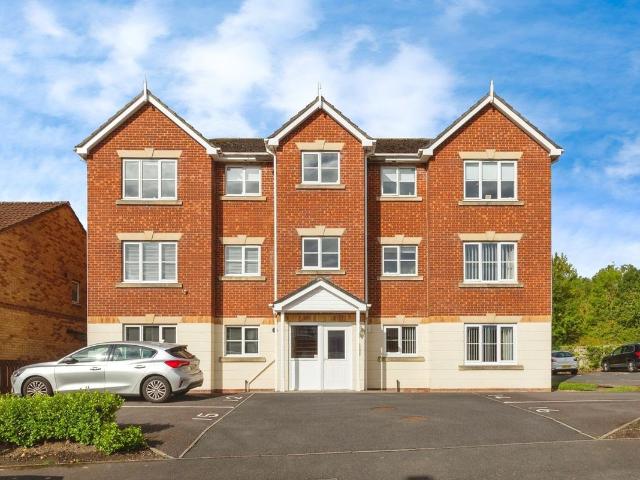 Glamis Court, Houghton Le Spring DH4, 2 bed flat to rent, £750 pcm | PrimeLocation