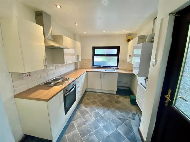 Glancynon Street, Mountain Ash CF45, 3 bed terraced house to rent, £750 pcm | PrimeLocation