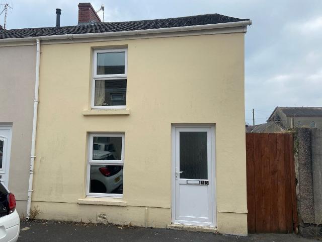 Glanmor Road, Llanelli SA15, 2 bed end terrace house to rent, £725 pcm | PrimeLocation