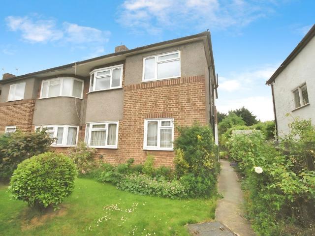 Glanville Road, Bromley BR2, 2 bed maisonette to rent, £1,750 pcm | PrimeLocation