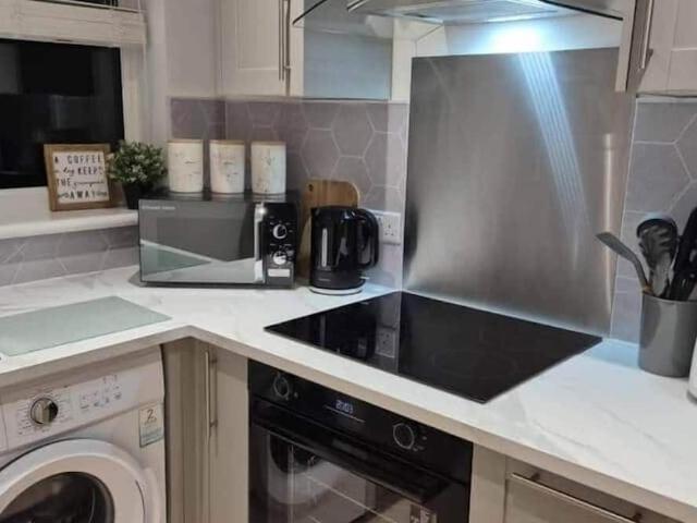 Glasgow City, G14 0NT, United Kingdom | 2 bed apartment for rent #160280323 | Rentberry