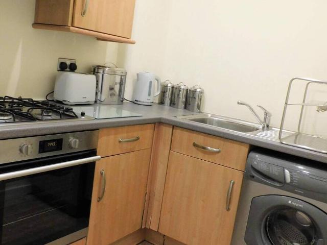 Glasgow City, G11 7PY, United Kingdom | 2 bed apartment for rent #97164570 | Rentberry
