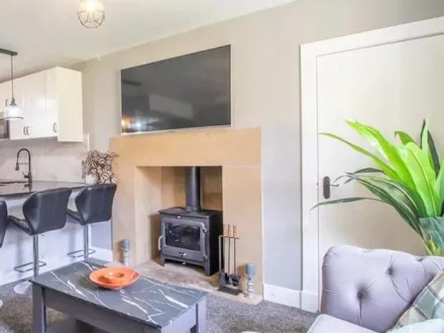 Glasgow City, G12 8RJ, United Kingdom | 3 bed apartment for rent #125275343 | Rentberry