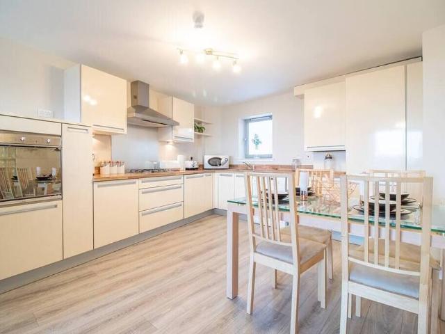 Glasgow City, G1 4NP, United Kingdom | 2 bed apartment for rent #122480254 | Rentberry