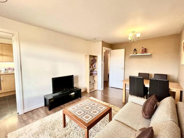 Glasgow City, G21 4DD, United Kingdom | 2 bed apartment for rent #121449167 | Rentberry