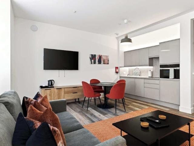 Glasgow City, G2 1HB, United Kingdom | 3 bed apartment for rent #168042014 | Rentberry