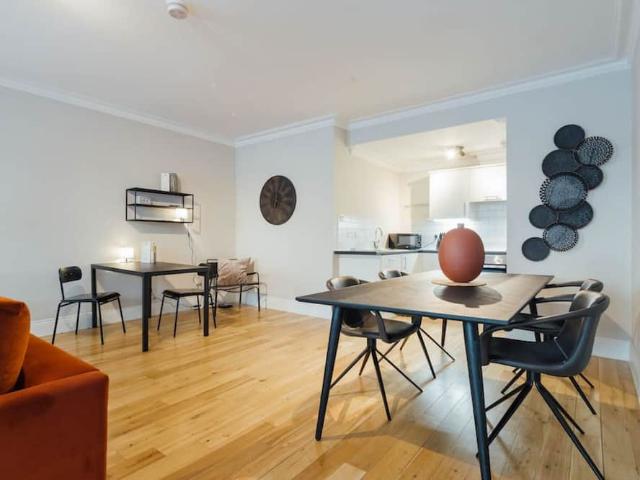 Glasgow City, G2 7QF, United Kingdom | 2 bed apartment for rent #95791114 | Rentberry