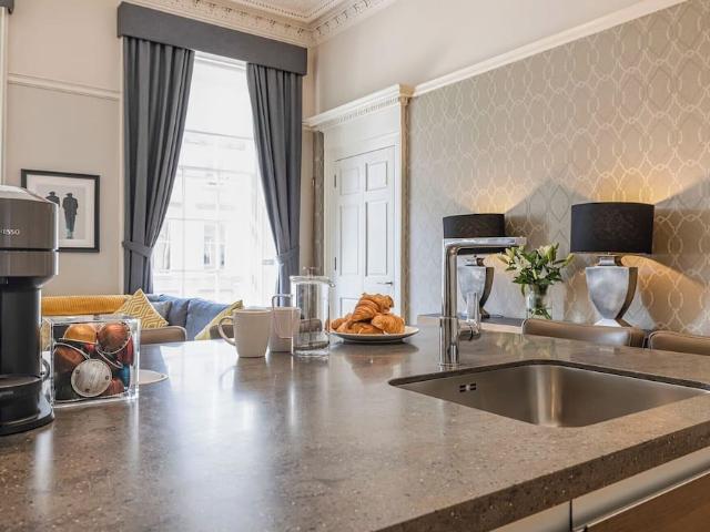 Glasgow City, G2 4QY, United Kingdom | 1 bed townhouse for rent #149454322 | Rentberry