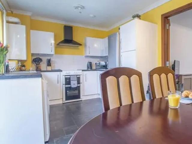 Glasgow City, G33 3LF, United Kingdom | Studio house for rent #149477581 | Rentberry