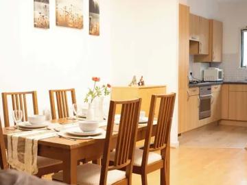 Glasgow City, G41 1QD, United Kingdom | 2 bed apartment for rent #161193923 | Rentberry