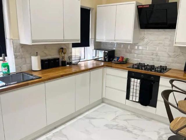 Glasgow City, G42 7NH, United Kingdom | 3 bed house for rent #131784895 | Rentberry