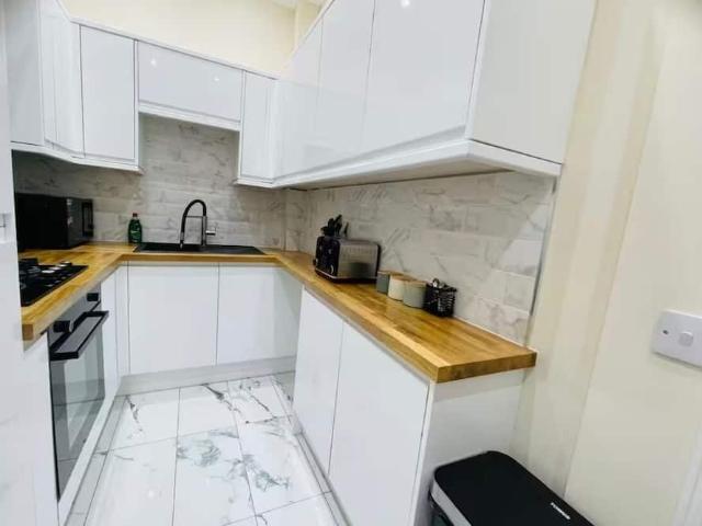 Glasgow City, G42 8LD, United Kingdom | 3 bed apartment for rent #165613626 | Rentberry