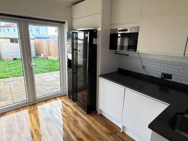 Glasgow City, G43 2YY, United Kingdom | 3 bed house for rent #165684471 | Rentberry