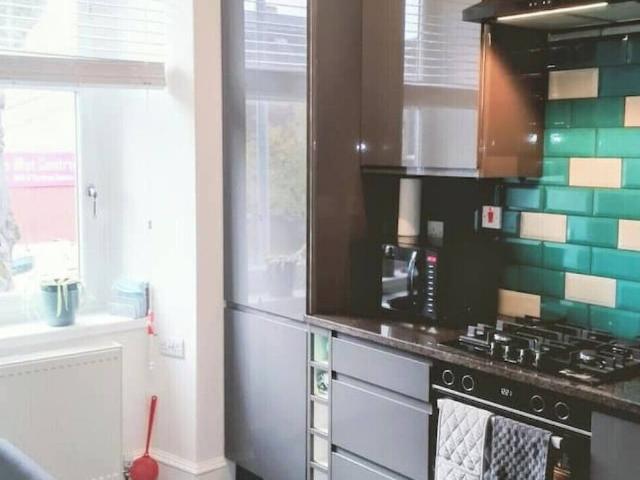Glasgow City, G51 2RG, United Kingdom | 2 bed apartment for rent #164777907 | Rentberry