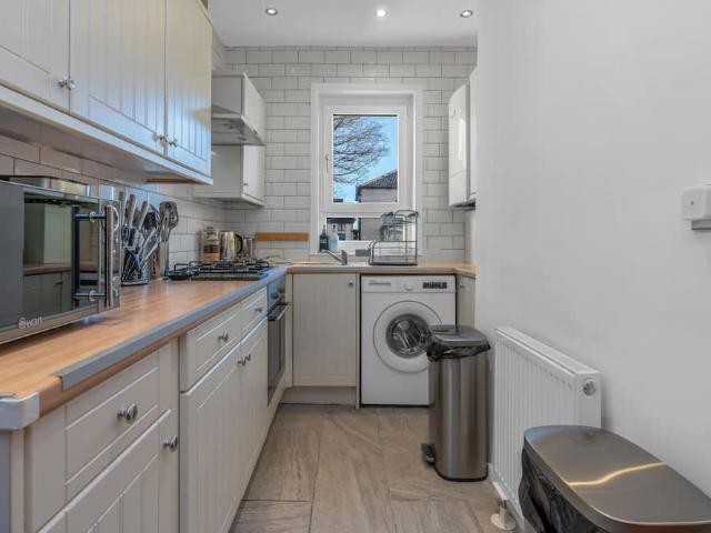 Glasgow City, G51 4NA, United Kingdom | 3 bed apartment for rent #165040883 | Rentberry