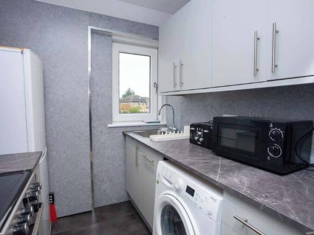 Glasgow City, G52 3BW, United Kingdom | 3 bed apartment for rent #147337515 | Rentberry