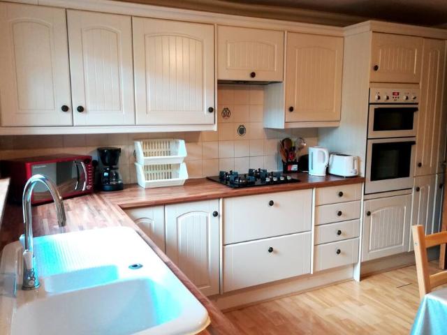Glasgow, Glasgow City, Scotland, United Kingdom | 4 bed house for rent #96407742 | Rentberry