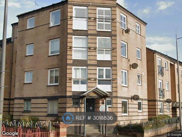 Glasgow Road, Clydebank G81, 2 bed flat to rent, £975 pcm | PrimeLocation