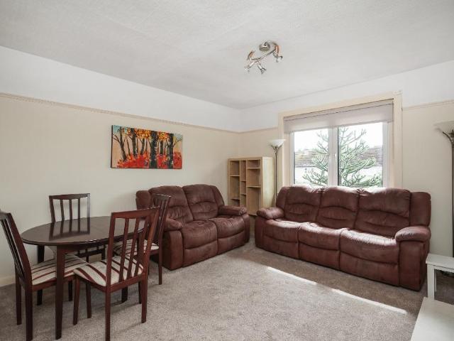 Glasgow Road, Ratho Station. 2 bed flat to rent £1,100 pcm £254 pw