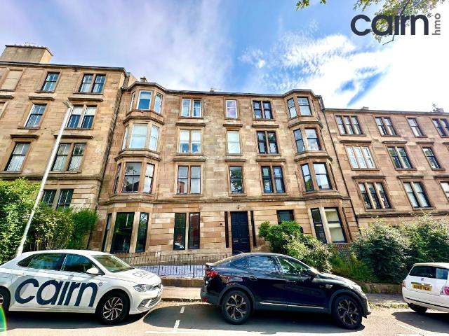 Glasgow Street, Hillhead, Glasgow, G12 4 bed flat to rent £3,200 pcm £738 pw
