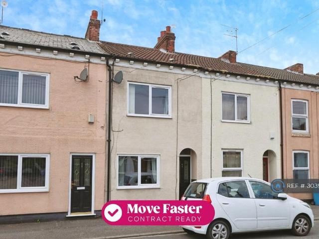Glasgow Street, Hull, HU3 3 bed terraced house to rent £800 pcm £185 pw