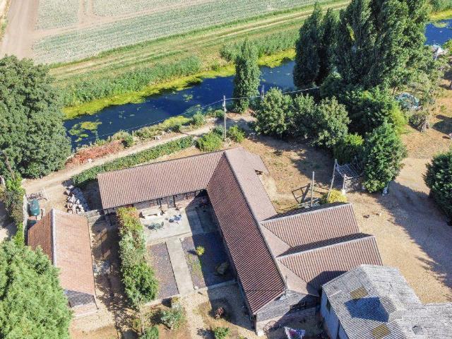 Glassmoor Bank, Whittlesey, PE7 4 bed detached house to rent £2,200 pcm £508 pw