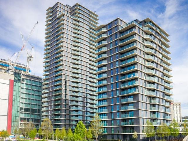 Glasshouse Gardens, London E20, 3 bed flat to rent, £4,100 pcm | PrimeLocation