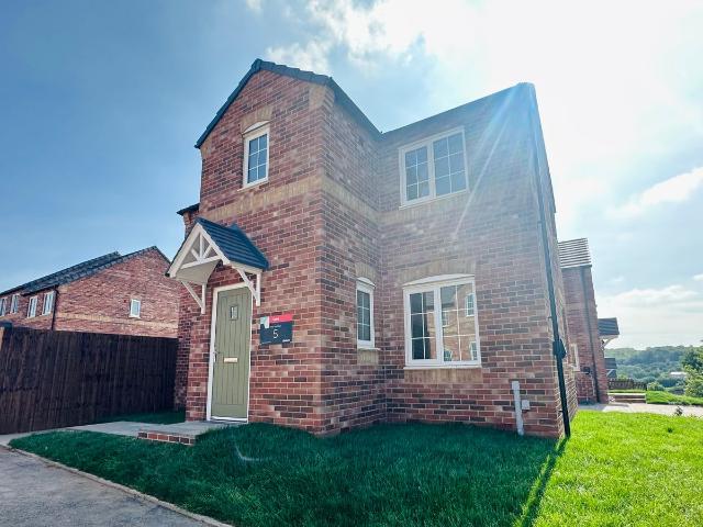 Glasshouse Road, Newcastle ST5, 3 bed property to rent, £1,200 pcm | PrimeLocation